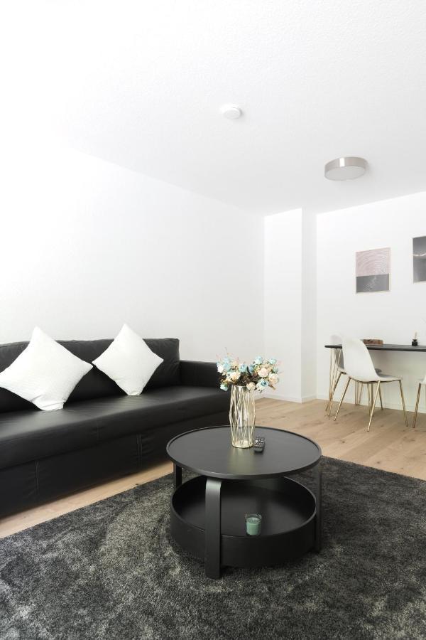 كولونيا Grosse Gemutliche Wohnung Mit Waldblick المظهر الخارجي الصورة
