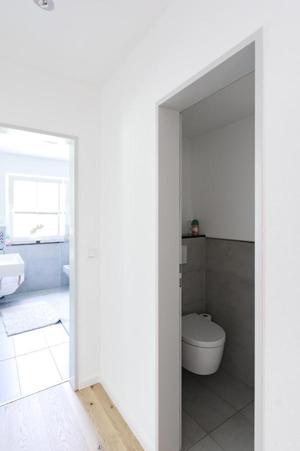 كولونيا Grosse Gemutliche Wohnung Mit Waldblick المظهر الخارجي الصورة