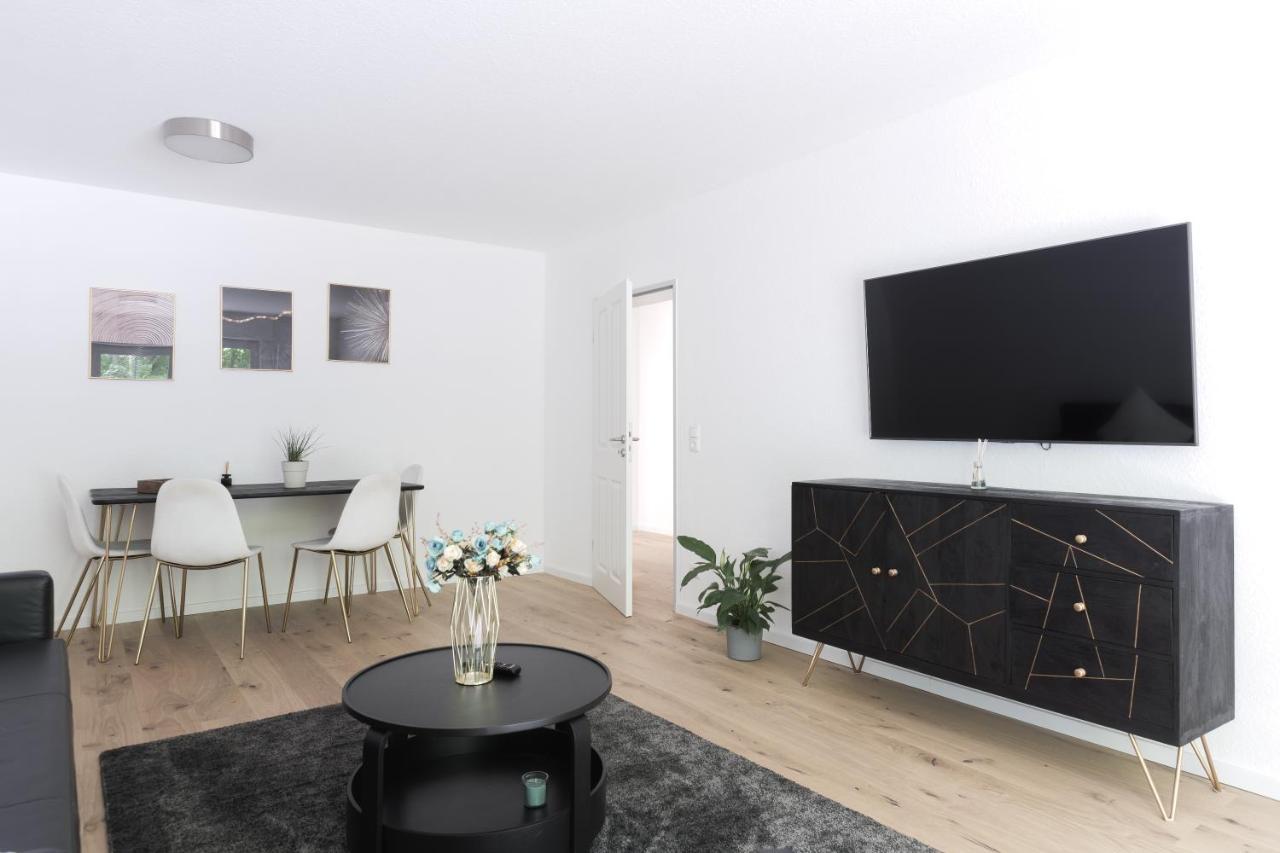 كولونيا Grosse Gemutliche Wohnung Mit Waldblick المظهر الخارجي الصورة
